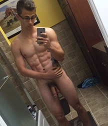 Ragazzi giovani hot 49 5bd9abac76528.jpg