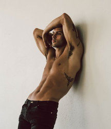 Ragazzi bellissimi e sexy 5 5bdc255b3ca20.jpg