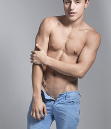 Ragazzi giovani hot 56 5bf5310679231.jpg