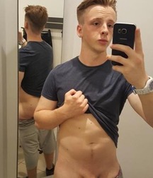 Ragazzi giovani hot 60 5bf7fde2cc51f.jpg