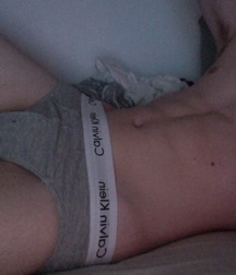 Ragazzi giovani hot 61 5bf7fe36a137e.jpg