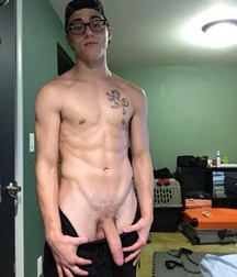 Ragazzi giovani hot 66 5c0697330d4c4.jpg