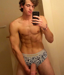 Ragazzi giovani hot 69 5c0a6bb12c1c0.jpg