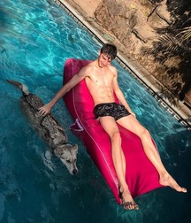 Ragazzi giovani hot 70 5c0a6c2c11115.jpg