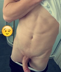Ragazzi giovani hot 71 5c0a6cef2227c.jpg