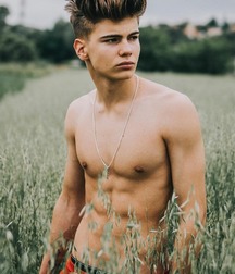 Ragazzi giovani hot 71 5c0a6d111f7cf.jpg