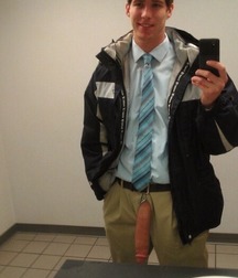 Ragazzi giovani hot 75 5c0beca9a05be.jpg
