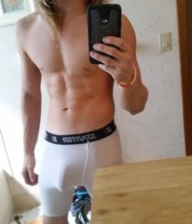 Ragazzi giovani hot 79 5c0e321249ea3.jpg