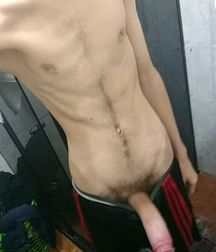 Ragazzi giovani hot 85 5c14d6d0e2346.jpg