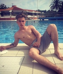 Ragazzi giovani hot 87 5c14d7cd589fc.jpg