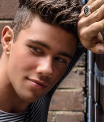 Ragazzi giovani hot 87 5c14d7ee8dd97.jpg