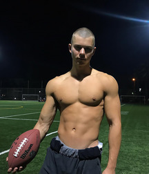 Ragazzi giovani hot 90 5c14edaa6065e.jpg