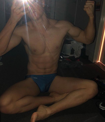 Ragazzi giovani hot 91 5c14ee5a0f9e9.png