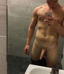 Ragazzi giovani hot 98 5c25f37bb3e28.jpg