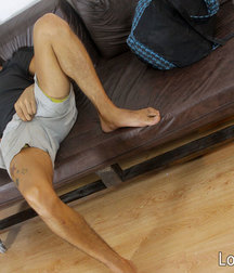Ragazzi giovani hot 106 5c2600415ccda.jpg