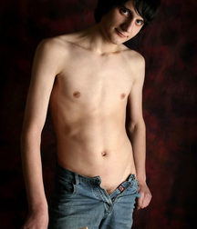 Ragazzi giovani hot 123 5c39e49819540.jpg