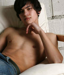 Ragazzi giovani hot 125