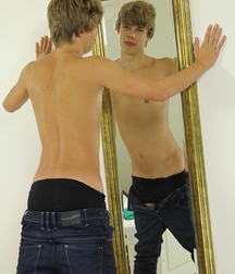 Ragazzi giovani hot 143 5c7a7d579a226.jpg