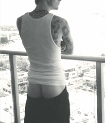 Lads mooning twinks porn 1 5f57ad070a9cb.jpg