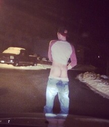 Lads mooning twinks porn 1 5f57adca18647.jpg