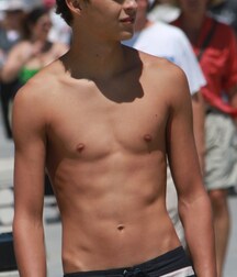 swimming boys public gay tube 5fb18e10678d1.jpg