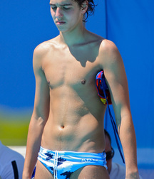 swimming boys public gay tube 5fb18ec263ac6.jpg