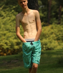 swimming boys public gay tube 5fb18f2f1a2d5.jpg