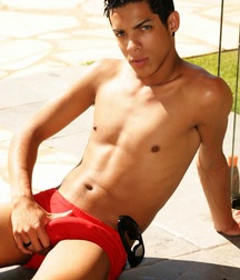 swimming boys public gay tube 5fb18f8bce4ea.jpg
