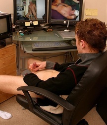 boys and porn 5ce0de2c885cb.jpg