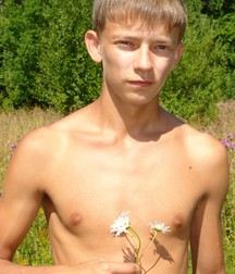 Alex im Garten 5b940bab5d1fc.jpg