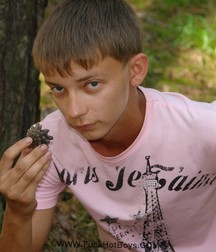 Alex im Wald 5b941337938e2.jpg