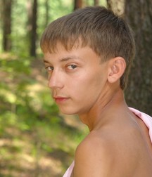 Alex im Wald 5b94138a722c2.jpg