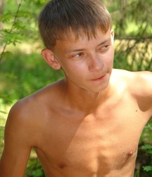 Alex im Wald 5b94146651955.jpg