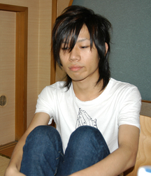 Asia Guy 5bb7f5342a6a6.jpg