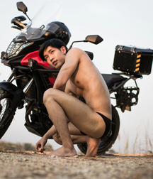 Rennen um die Welt Biker 5c686e653c3f2.jpg
