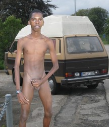 twinks & bus 5c79c6f86648c.jpg