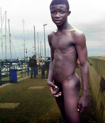 Black twinks 5dcc49ff9cdac.jpg