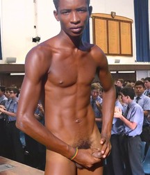 Black is wunderful 5ddd759f01331.jpg