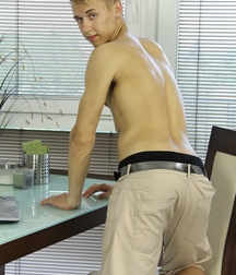 Chris at Home Office Gay Porn 619986d208229.jpg