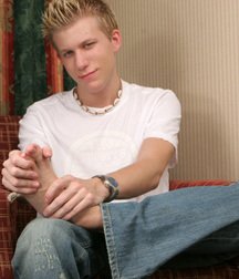 Sunny and his feet twink porn 61a6938ecba6a.jpg