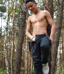 Martin in the woods gay boys porn 61a9165cf0172.jpg