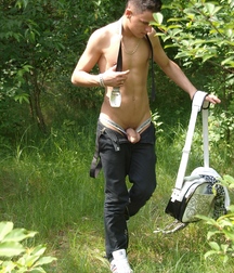 Martin in the woods gay boys porn 61a916d6c0352.jpg
