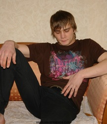 Modelboy Bolik solo gay porn 61ae5f59c1976.jpg