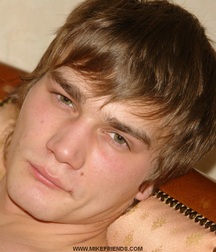 Modelboy Bolik solo gay porn 61ae60d539ce3.jpg