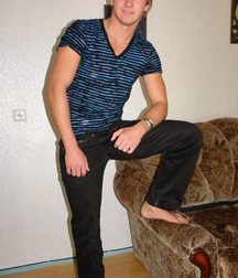 Twink Yaros wanking gay porn 61ae64df13701.jpg