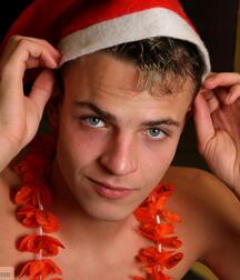 Nikolaus is cumming gay porn 61ae6b53edc55.jpg