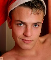 Nikolaus is cumming gay porn 61ae6bedf3206.jpg