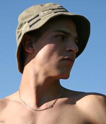 Viny´s outdoor wank gay porn 61ae6cfcaefa0.jpg