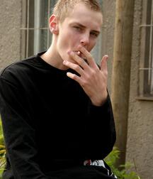 Blondie Stefahn strip gay porn 61ae6f35ca49f.jpg
