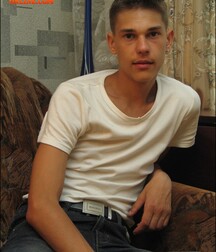 Ton wanking on Sofa gay porn